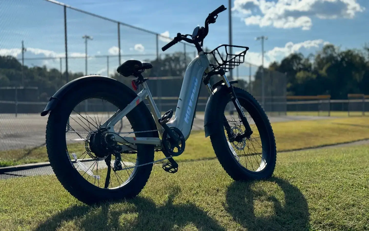 How Do Fat Tire E-Bikes Handle Cargo?