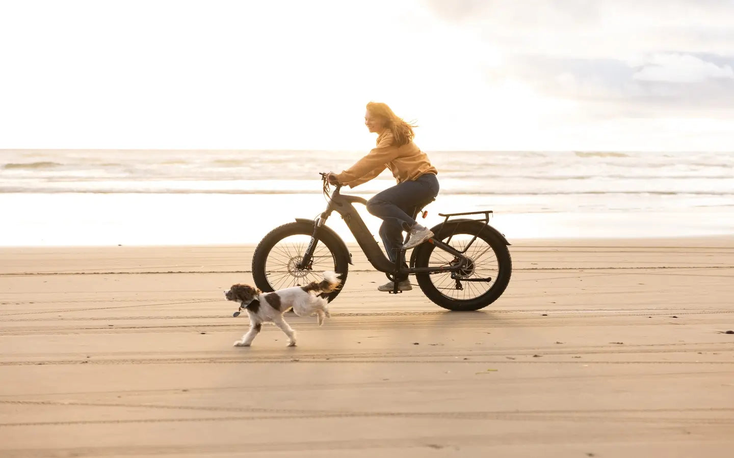 What Accessories Enhance Electric Cruiser Bike Performance