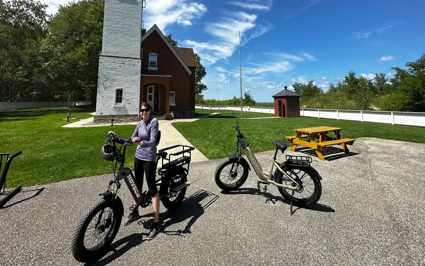 What Cargo Bicycle Accessories Enhance Child Safety?