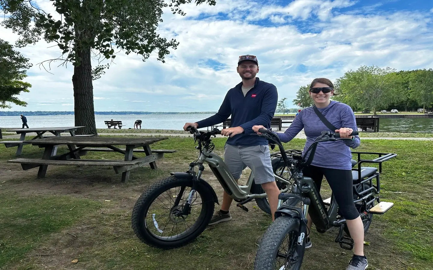 What Safety Features Should Dual-Seat Electric Bicycles Prioritize?