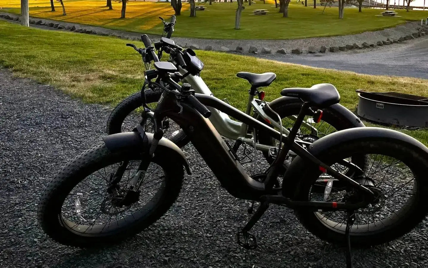 Which Fat Tire Ebikes Top-Rate for Heavy Riders and Durability?  HOVSCO
