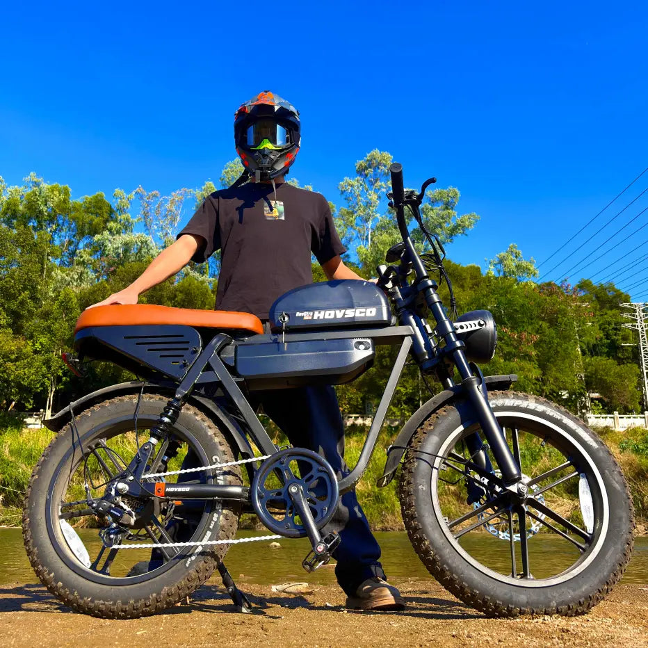 HOVSCO™ HovGtrs 1500W Moped-style Electric Bike