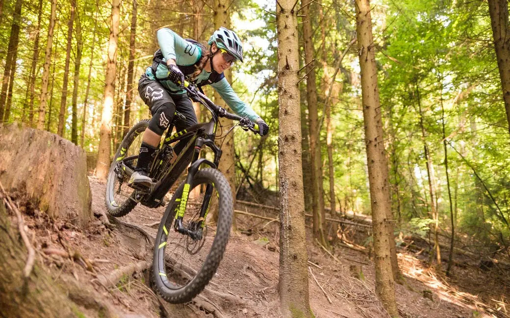 5 Riding Tips for All-Weather Adventure HOVSCO