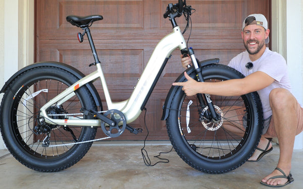 Exploring E-Bike Motor Technologies: Hub vs. Mid-Drive Systems