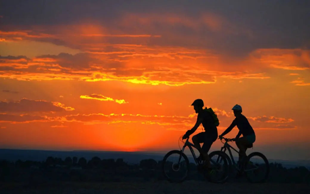 Everything You Should Know About Mountain Biking Clothing HOVSCO