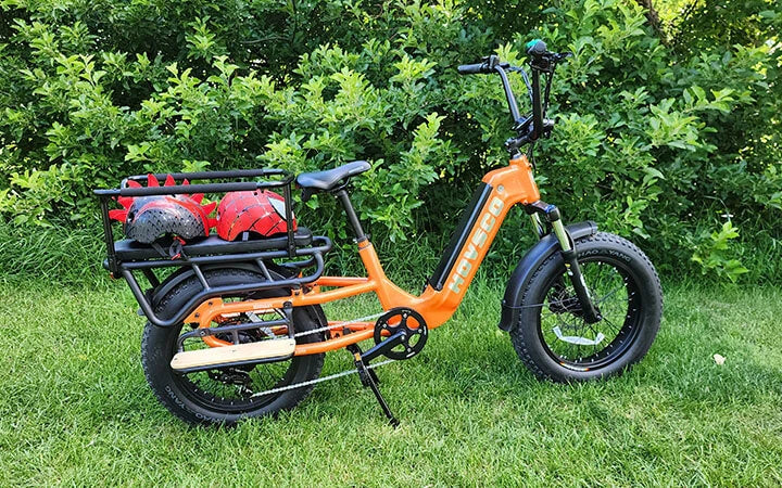 Hovcart-with-cute-helmet