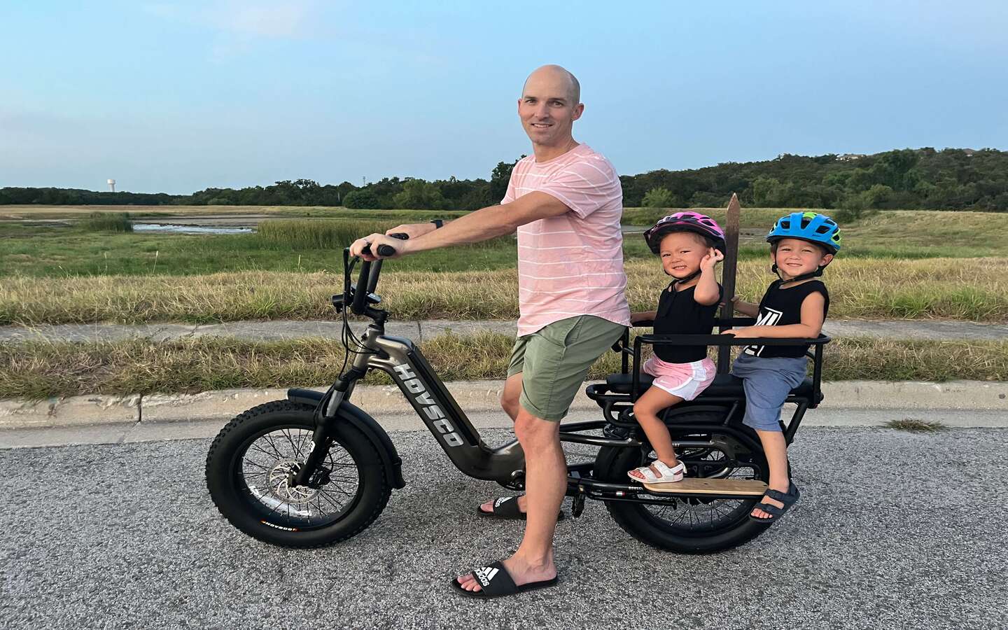 What Is the Best Electric Bike with Kid Seat? Can You Add a Child Seat to the Cargo E-Bike?