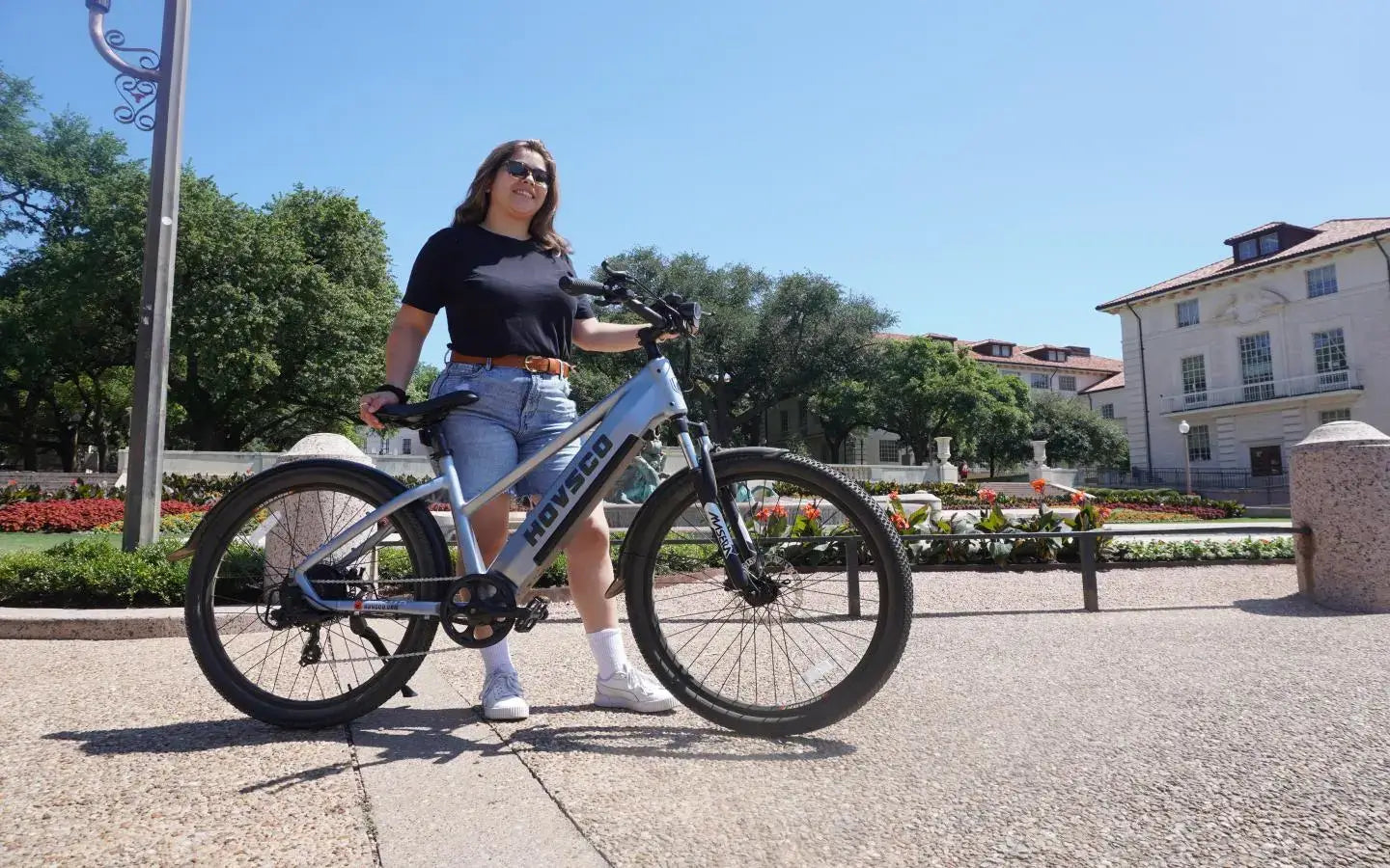 Which Electric Bikes Have Removable Batteries For Easy Charging?