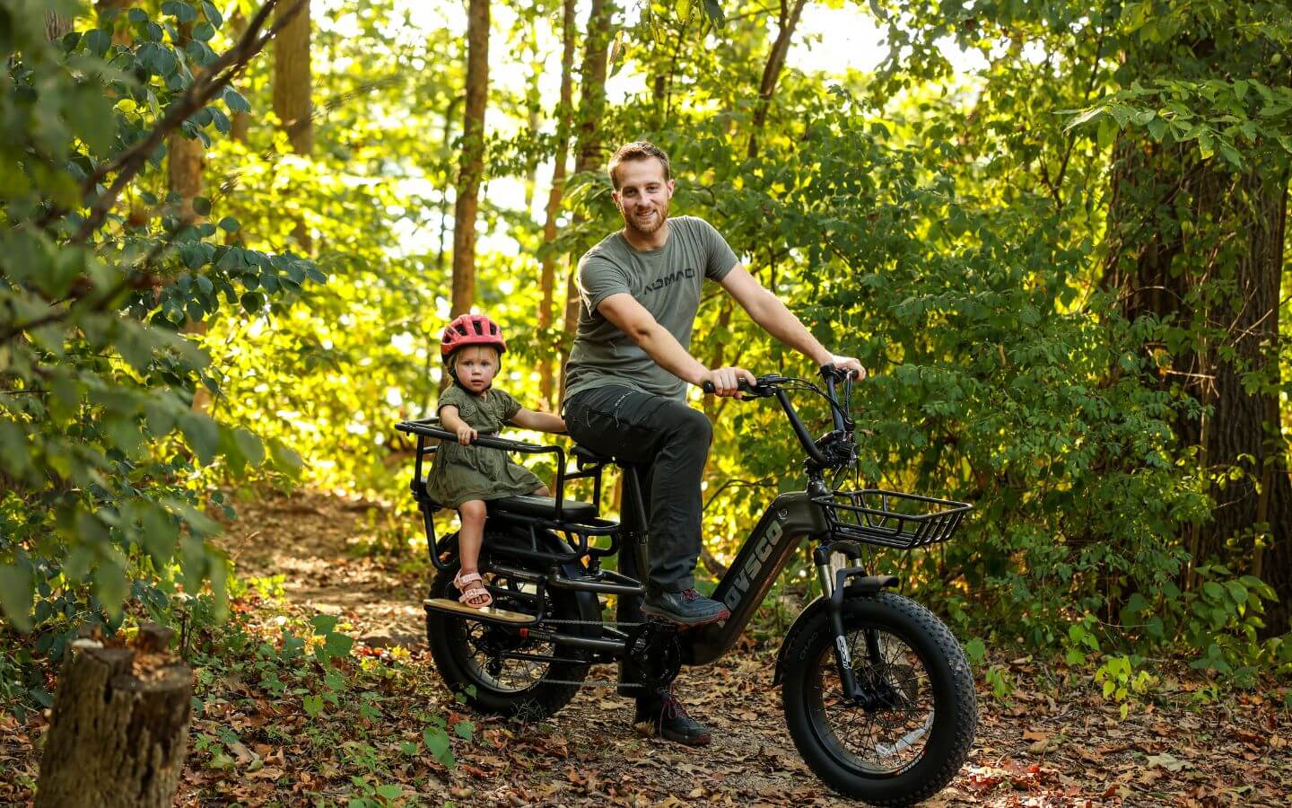 riding-hovcart-cargo-ebike